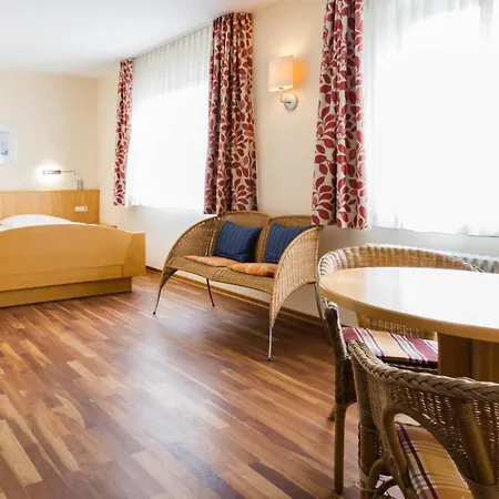Bike- Und Freiburg Hotel 3*